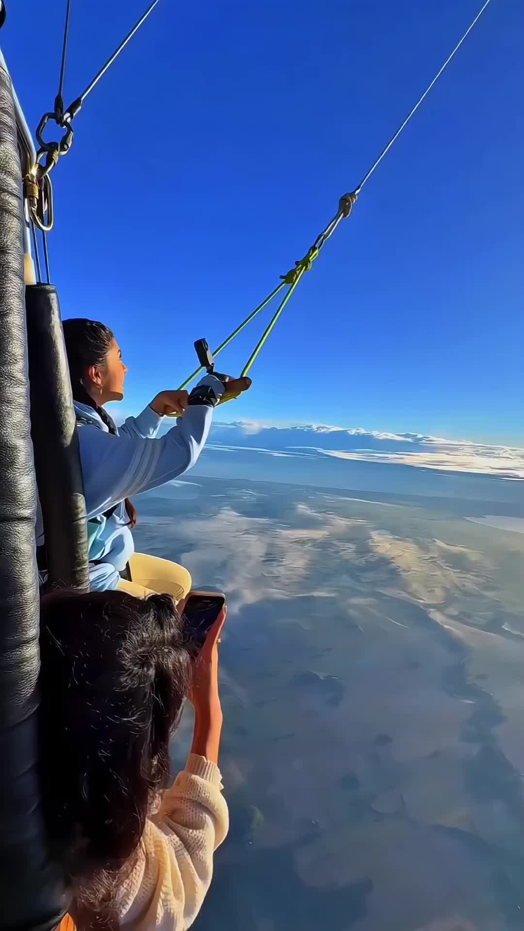 @Sky Vibes