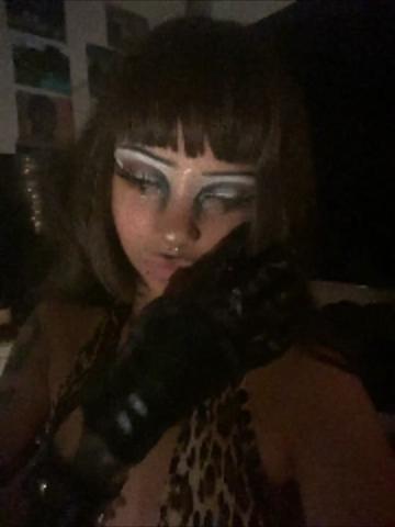 @akiahmarie