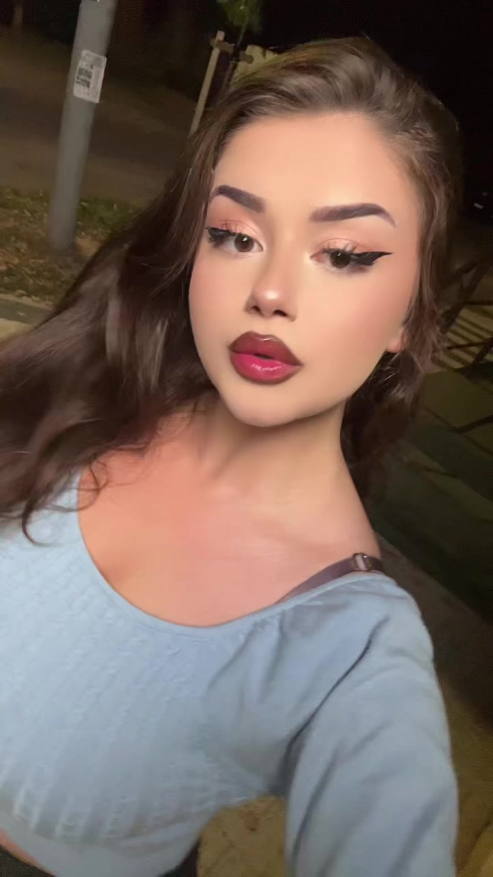@Варя