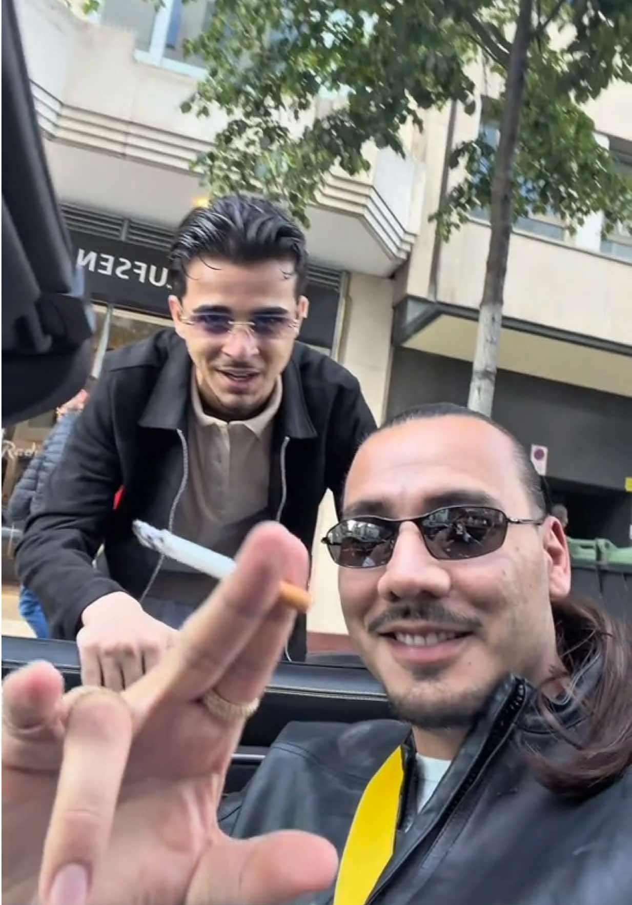 @younesyounger
