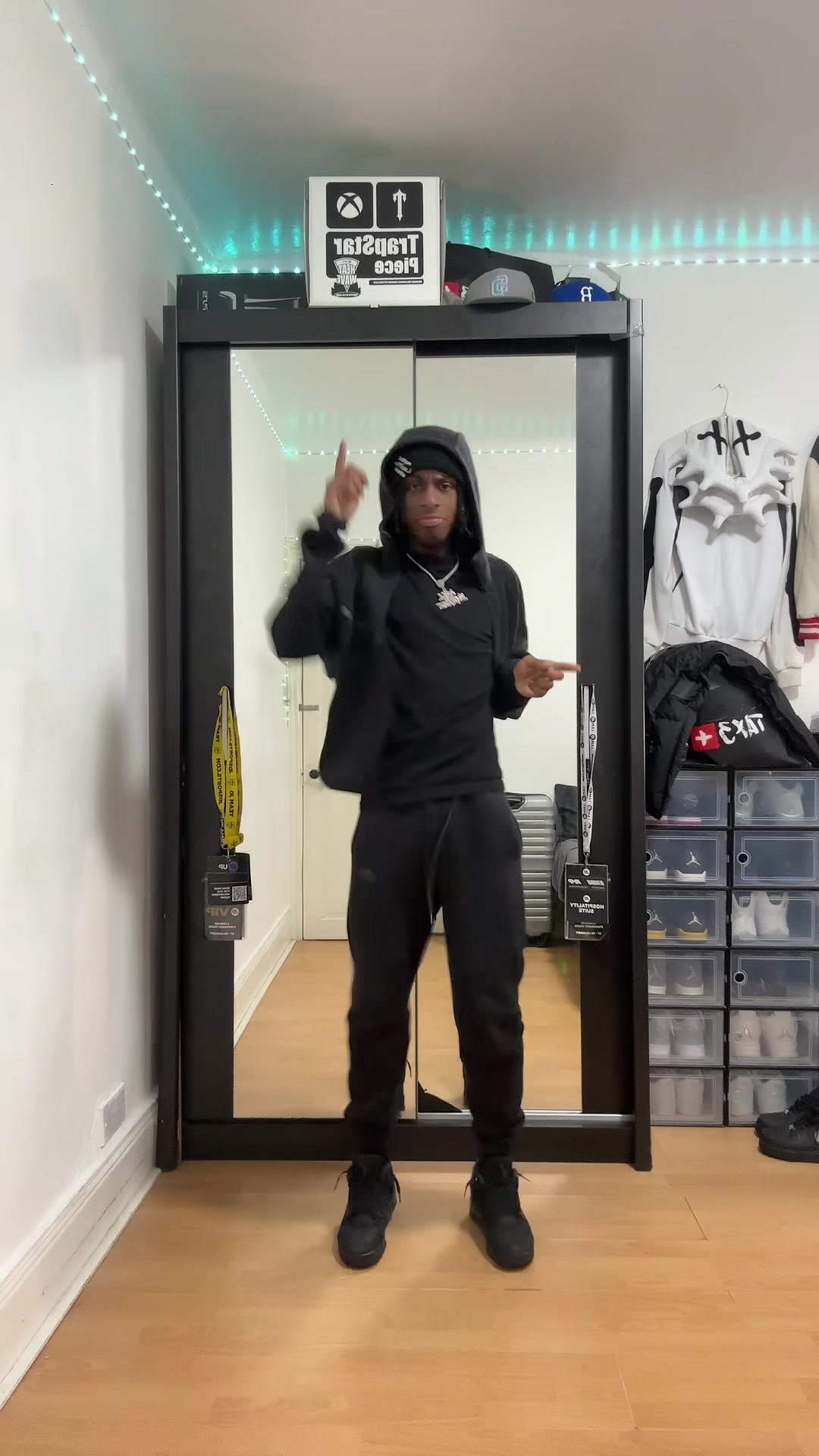 @zeeit 🧟&zwj;♂️