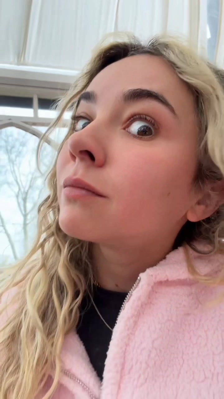 @MollySpoilme