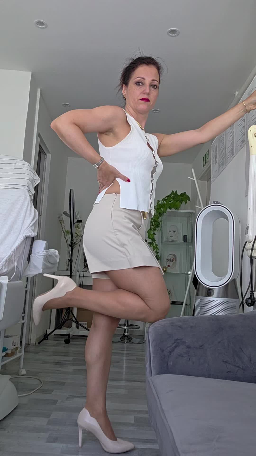 @Dina