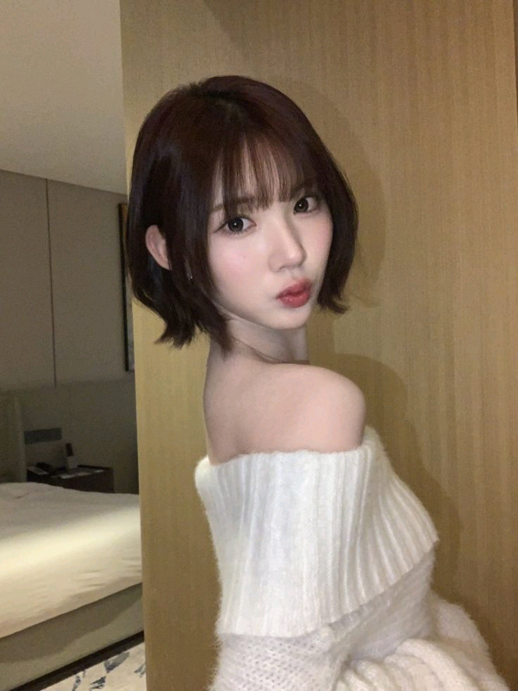 @Yiren⁵