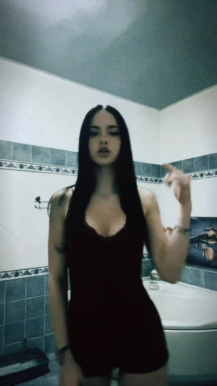 @Kiki