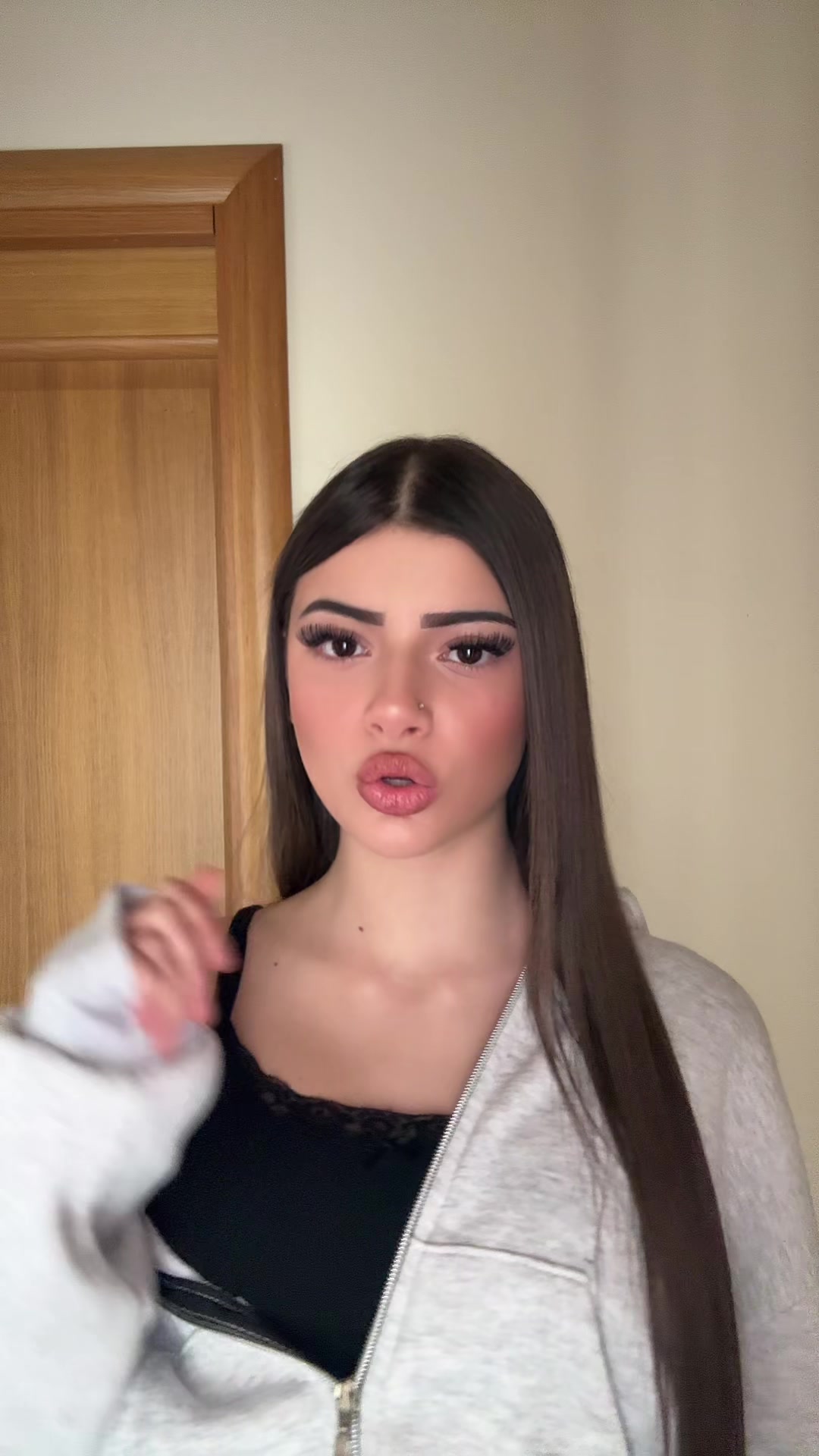 @𝖆𝖑𝖎𝖈𝖊👸🏻