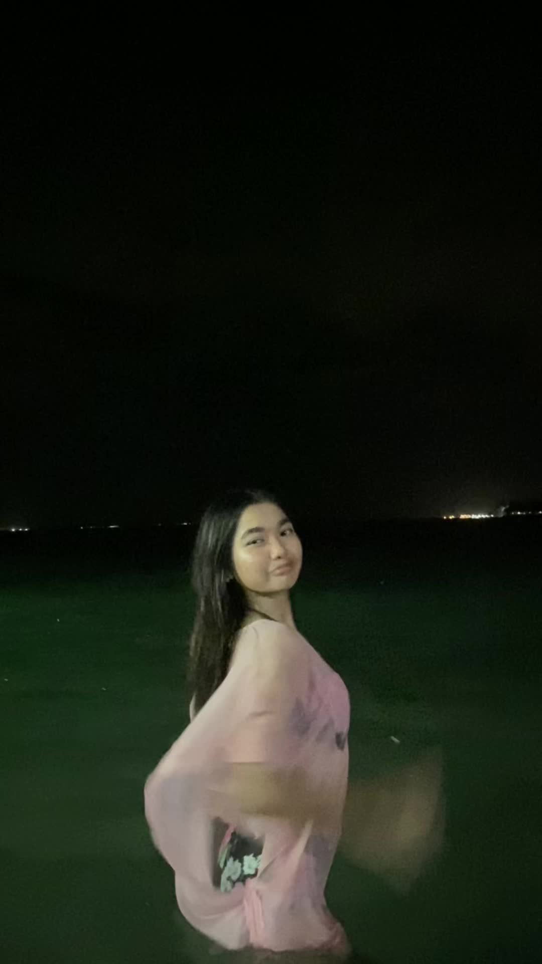 @thisishyacinth