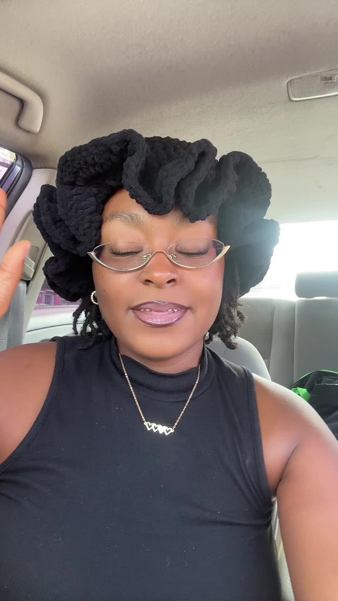 @muva deb | Bee