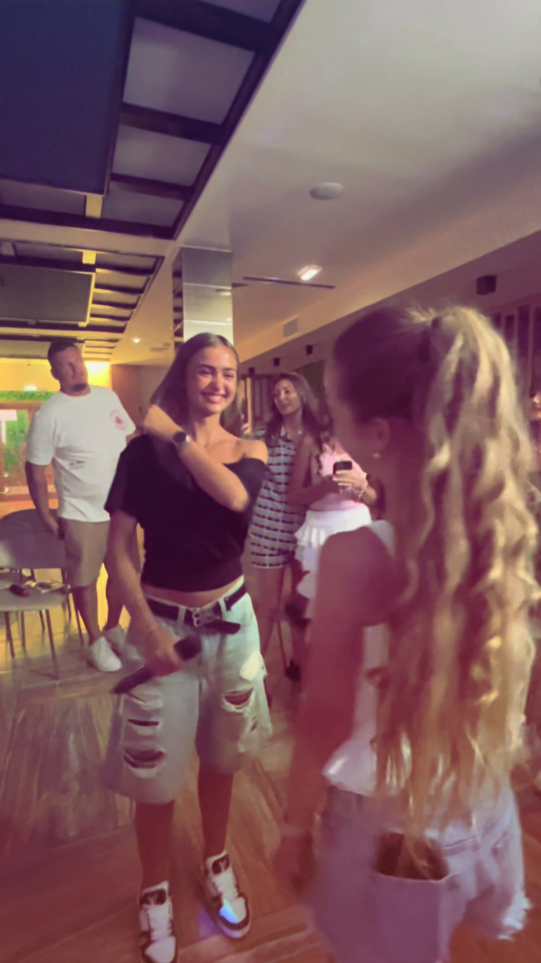 @Antonia Sgîrcitu