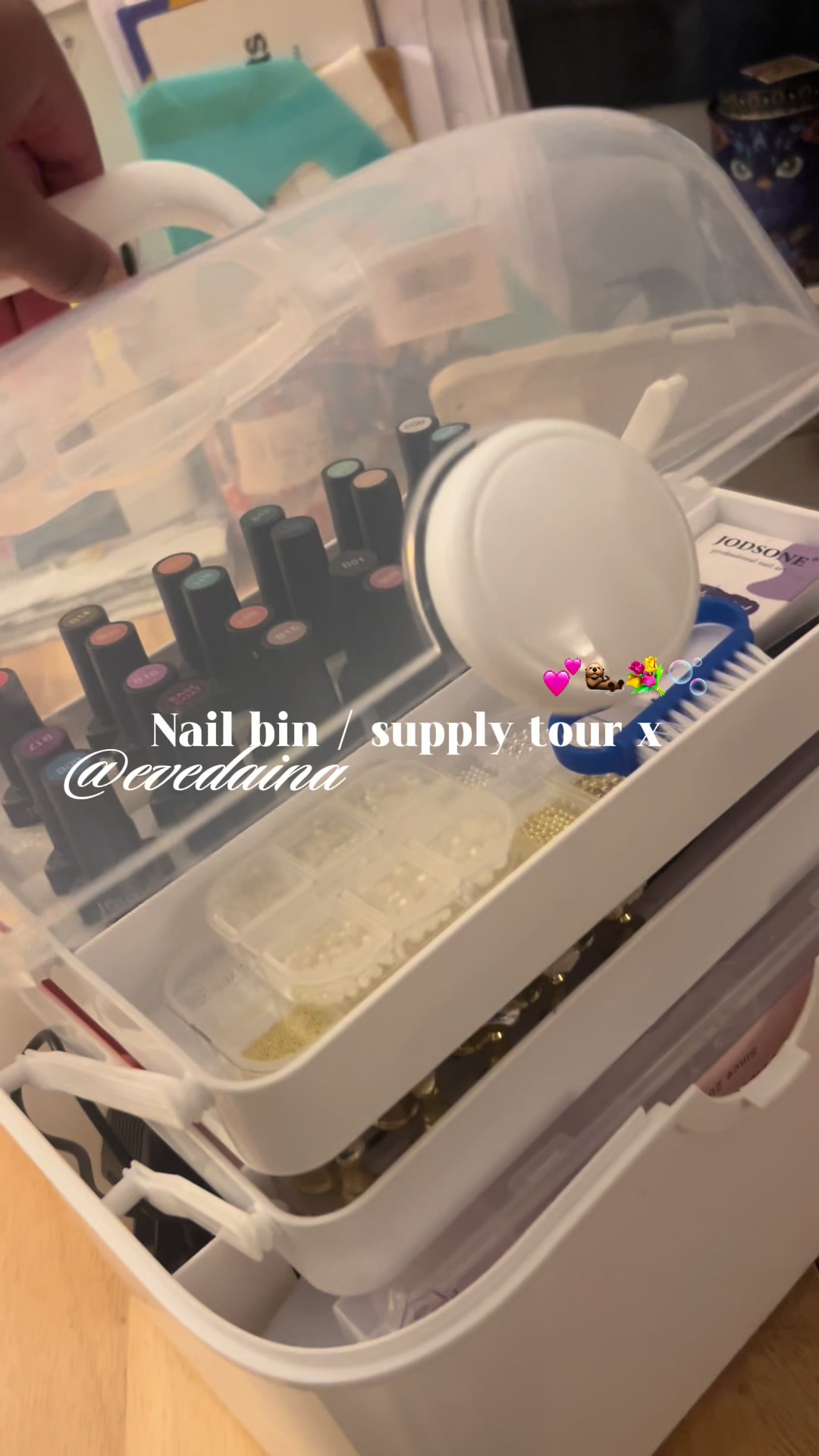 @🍸🫧𝑬𝒗𝒆 🥭💐