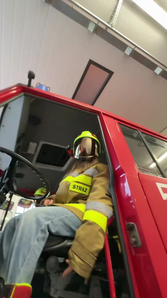 @👨&zwj;🚒🚒🔥