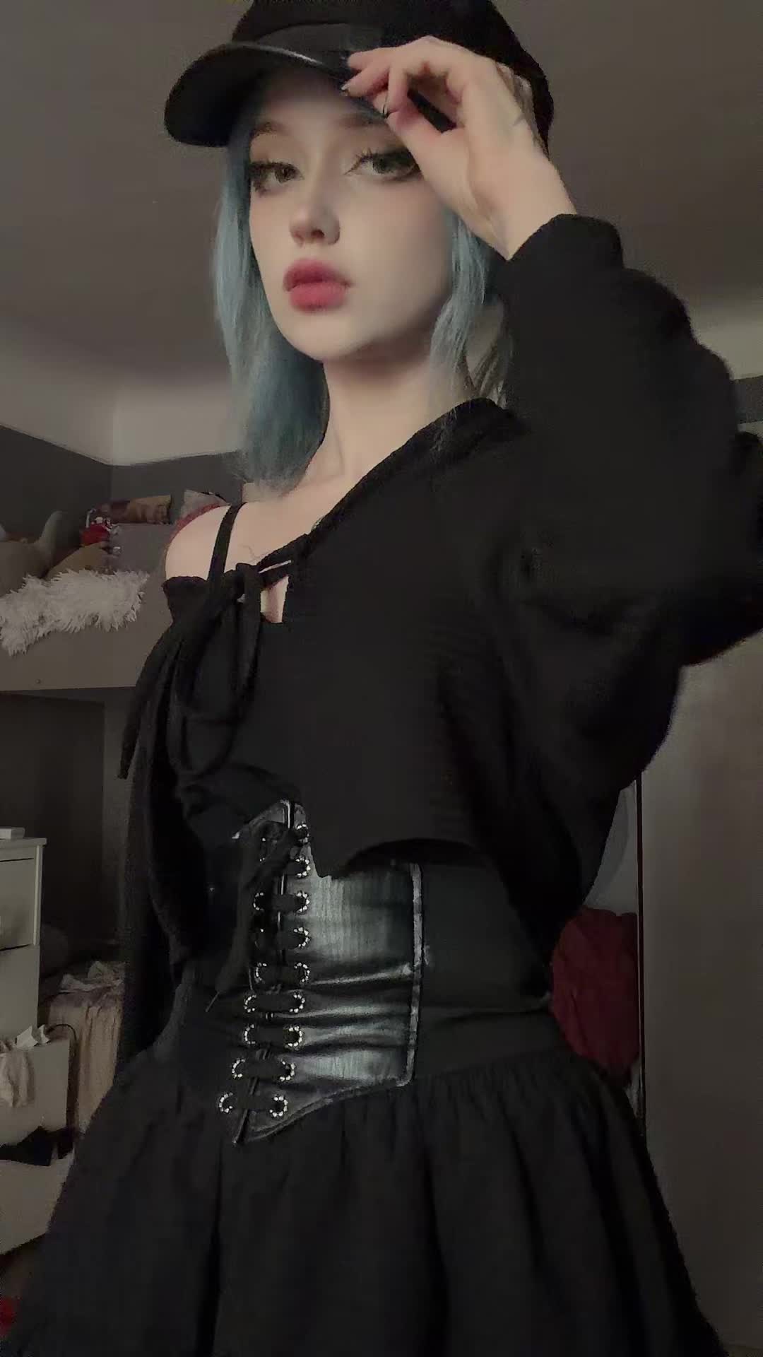 @Skeleton888_
