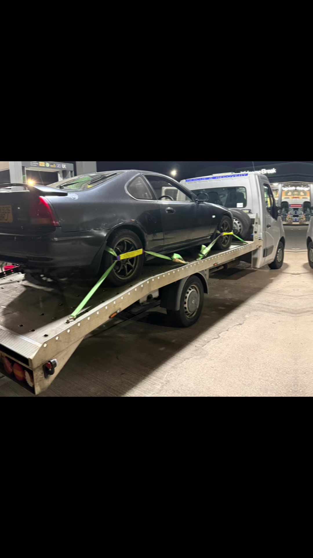 @Fake recovery truck