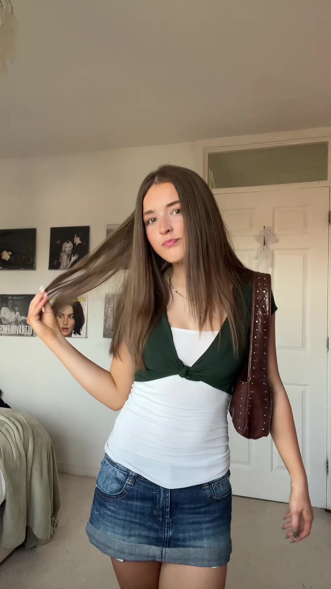 @phoebe ✮⋆˙