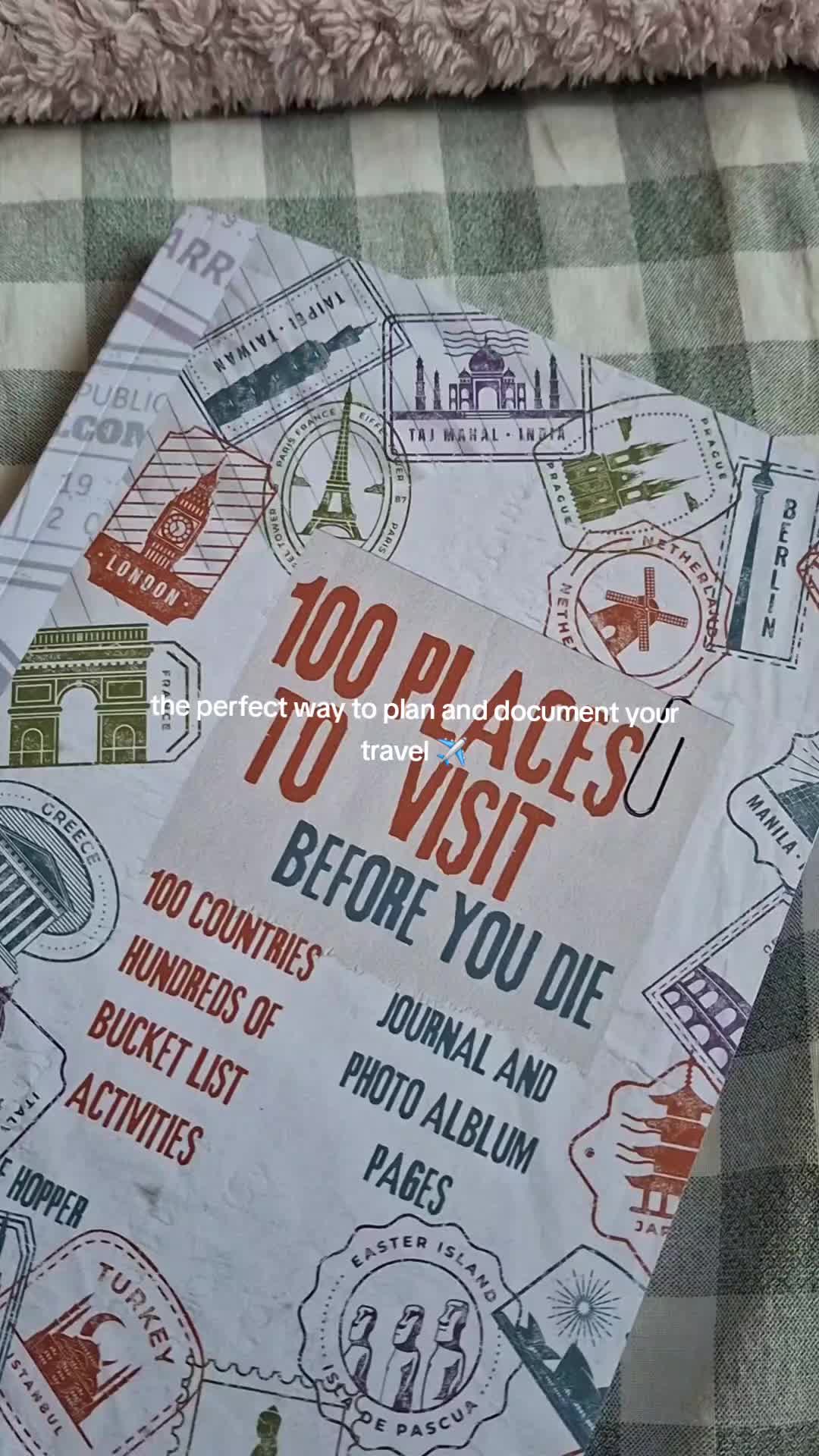 @Carlie | Books ๐ Travel ๐