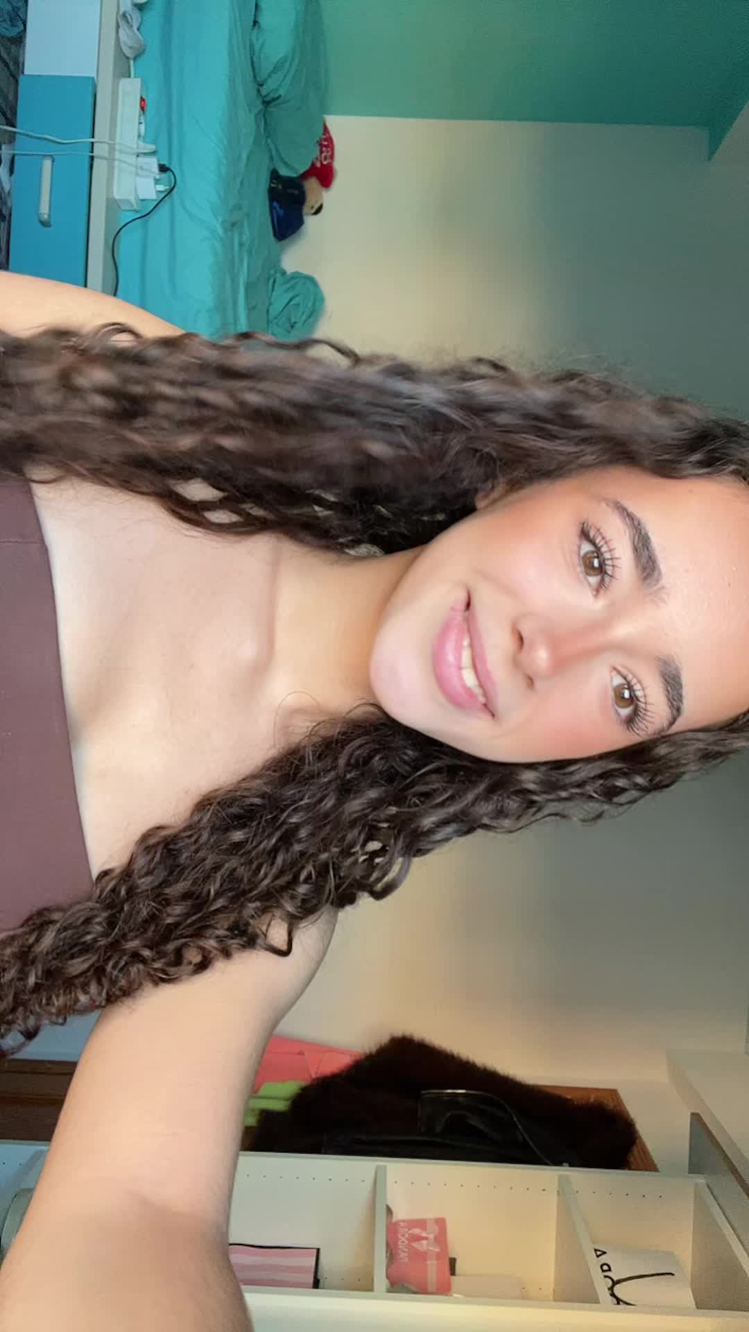 @chachipistachi__