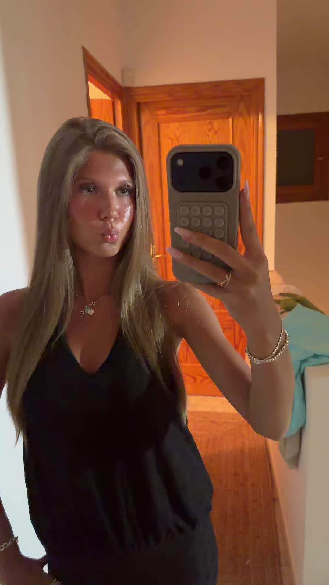 @chanellefotic