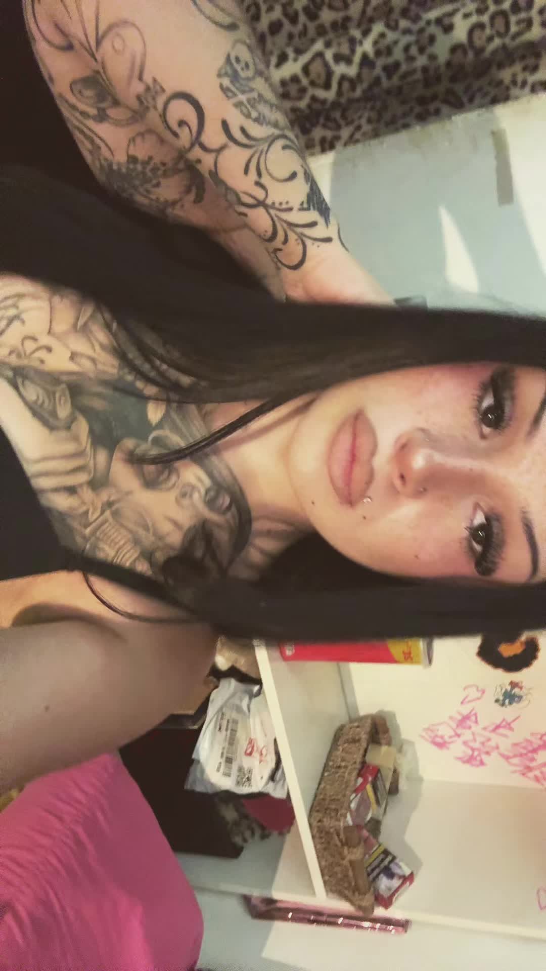@N4yyy
