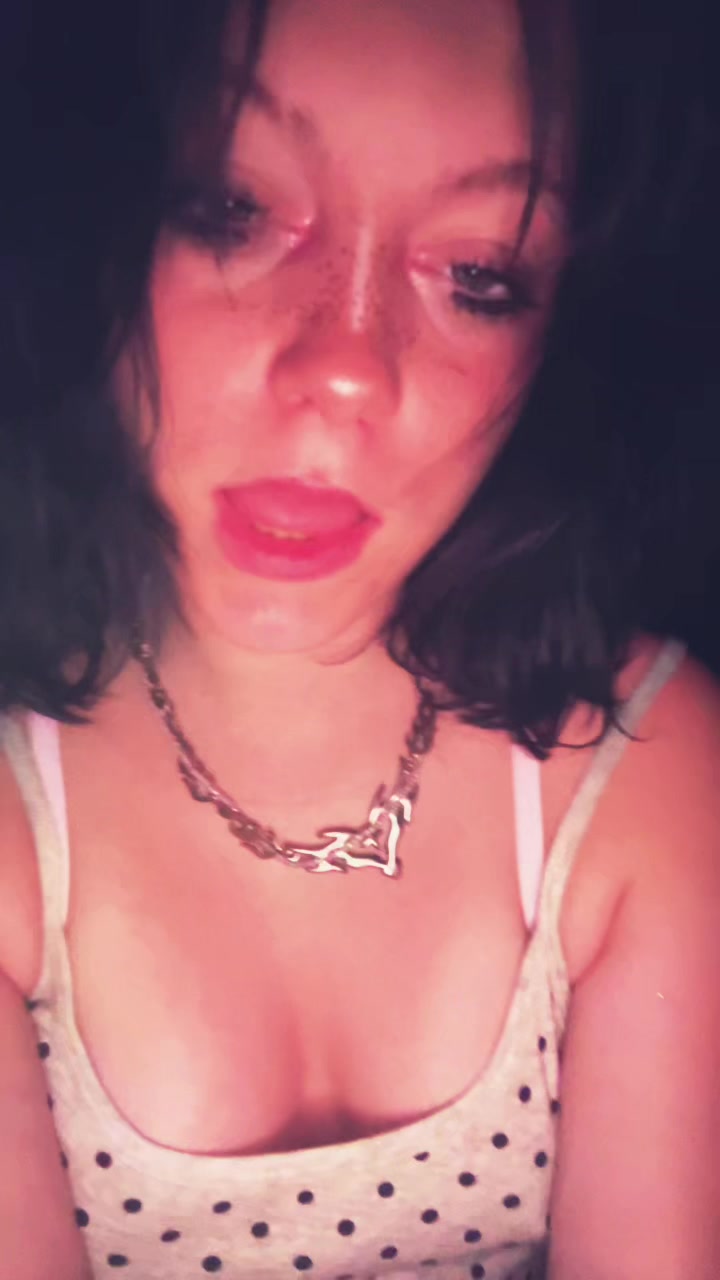 @emma🪬🫧