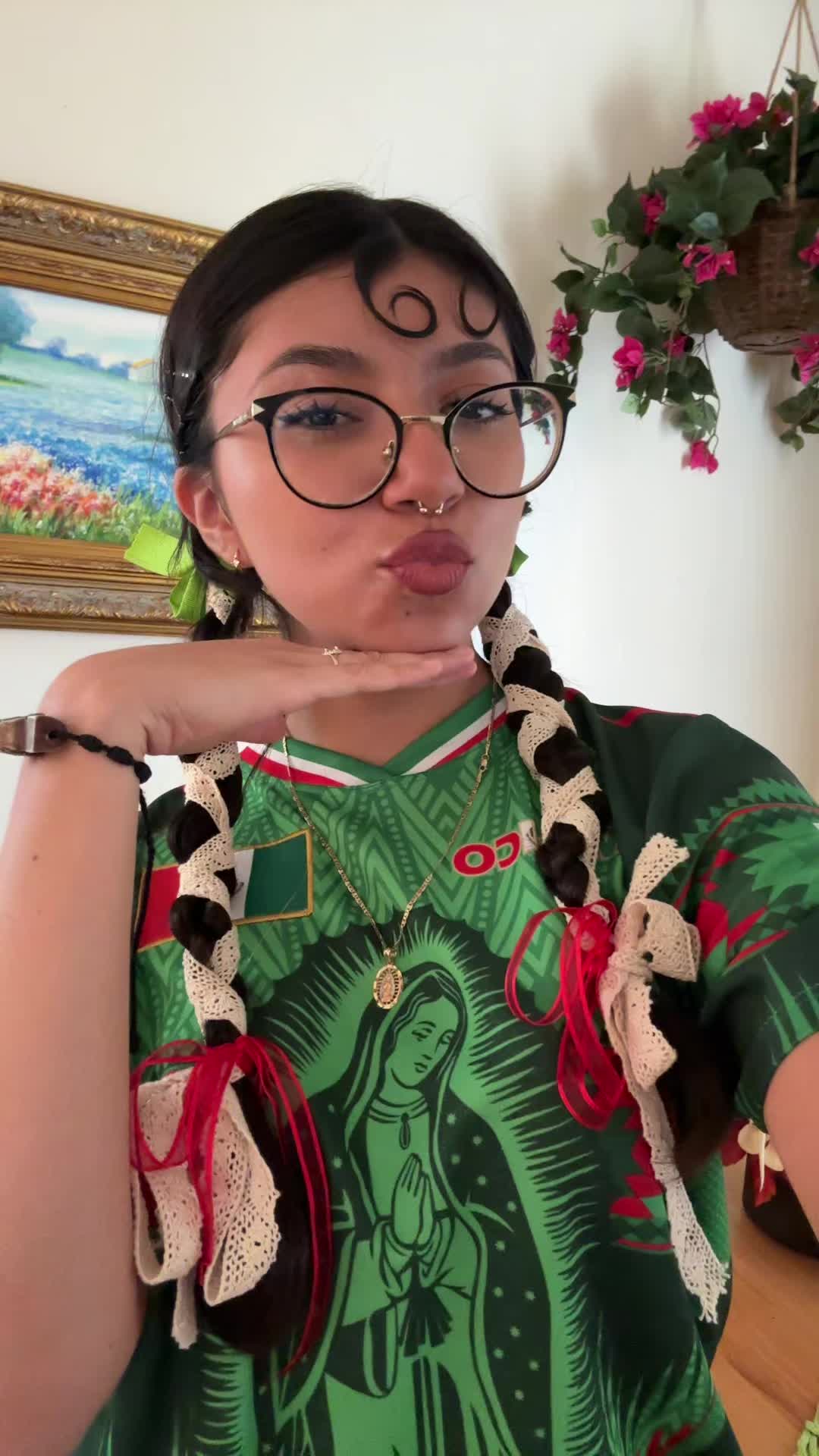 @Litzy