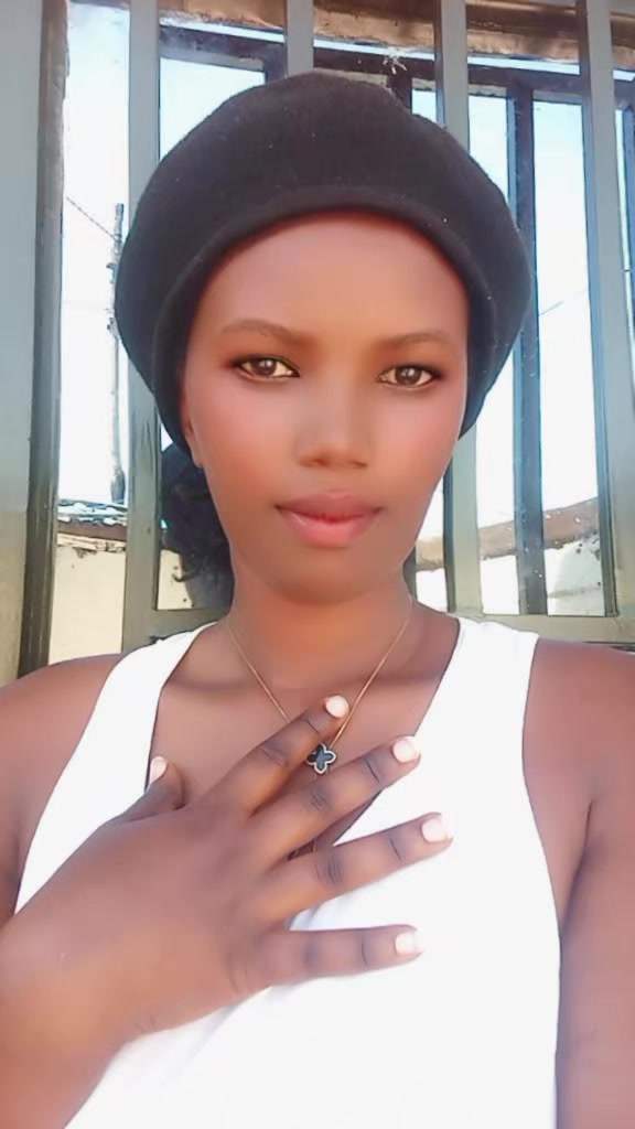 @Elizabeth Isingizwe