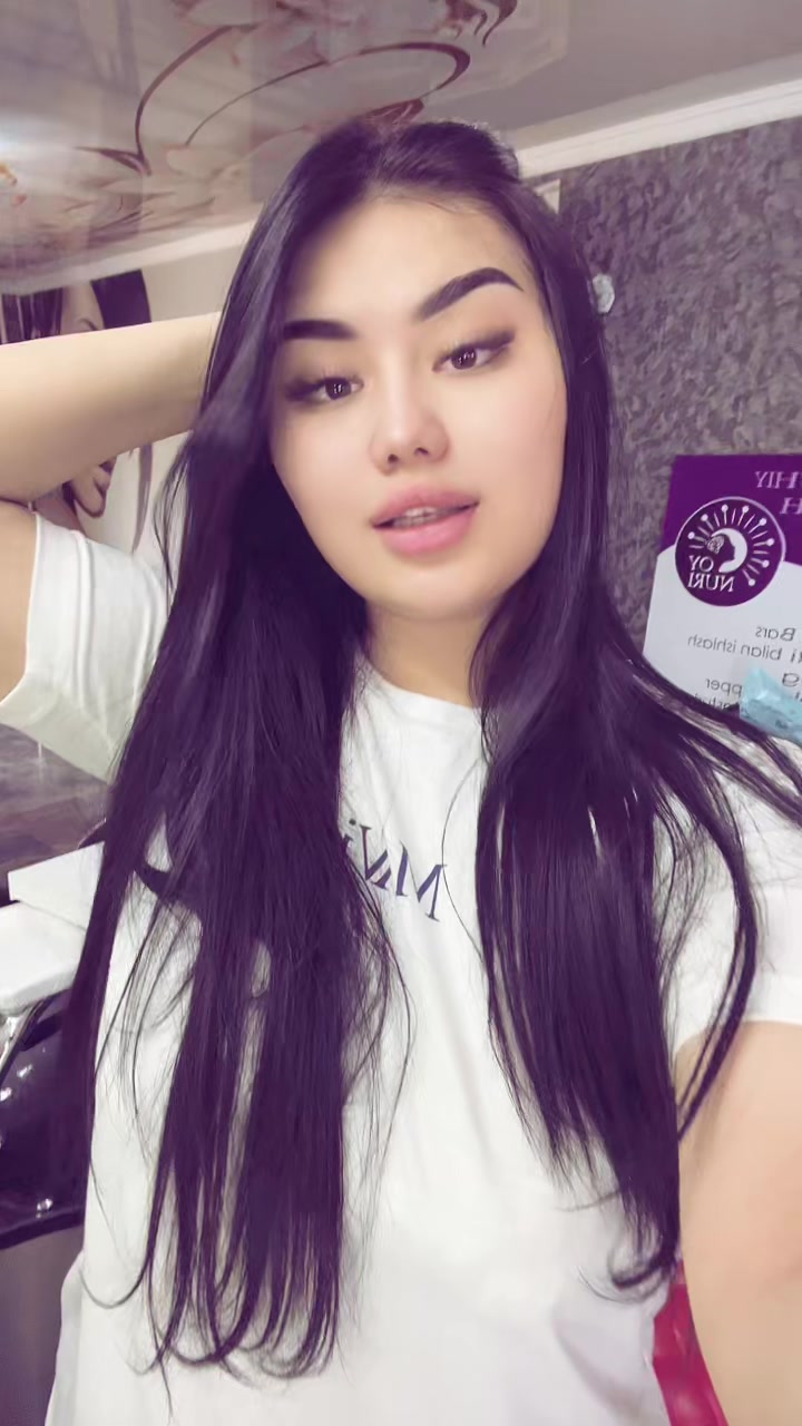 @Камолиддинова🖤