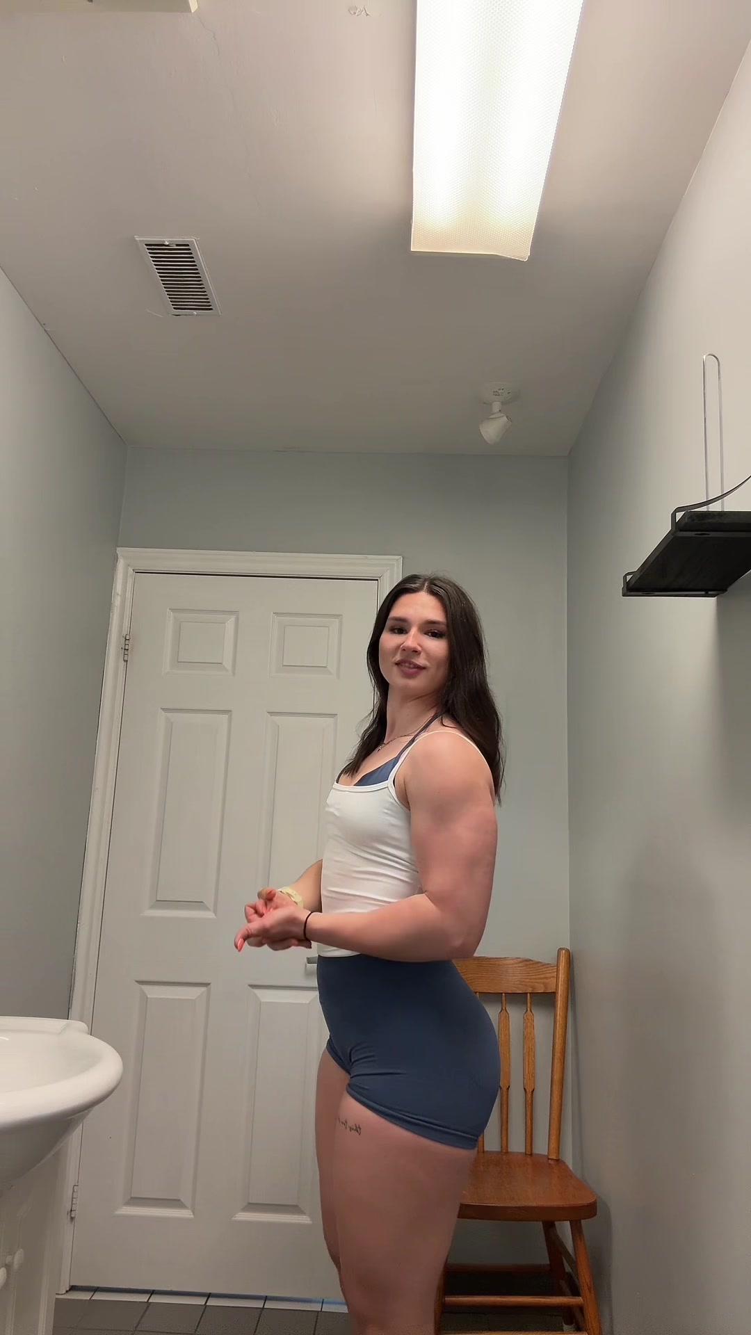 @avemoyerfit