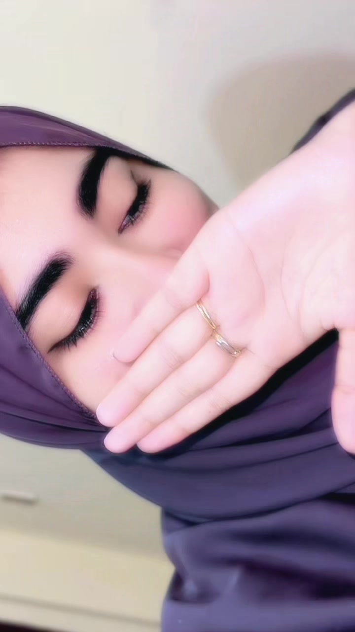 @𝑻𝑨𝑴𝑨𝑵𝑵𝑨 ♡🦢🌷