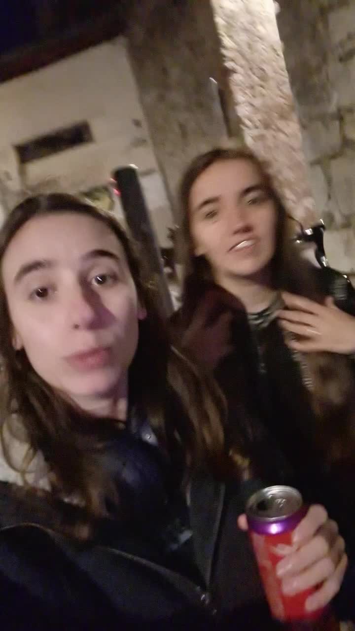 @Audrey64100