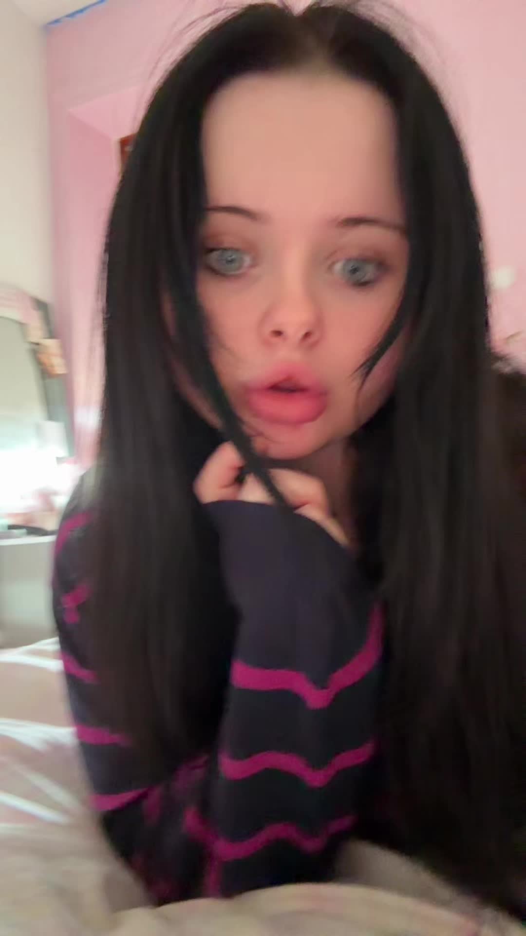 @Zoe