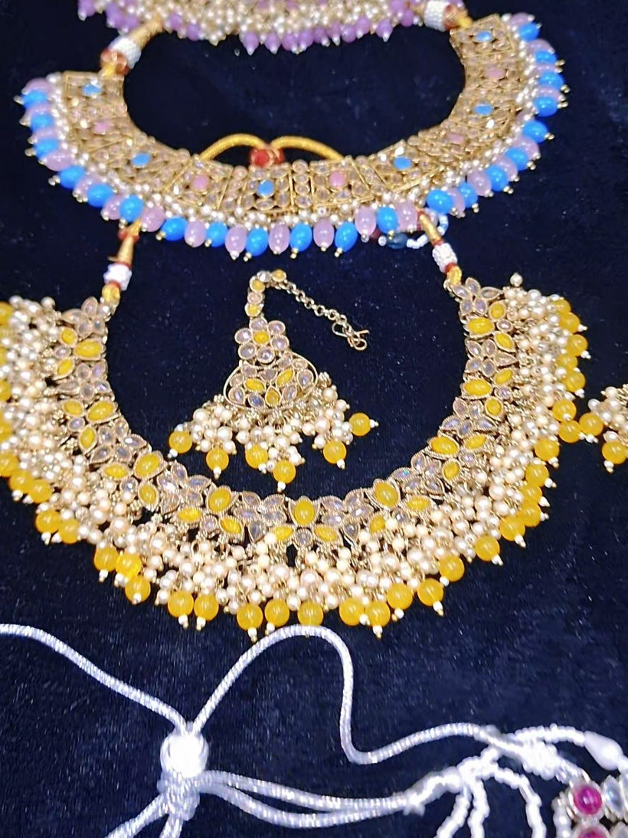 @Saatrang Collection