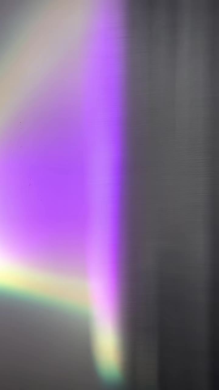 @𝐄𝐌