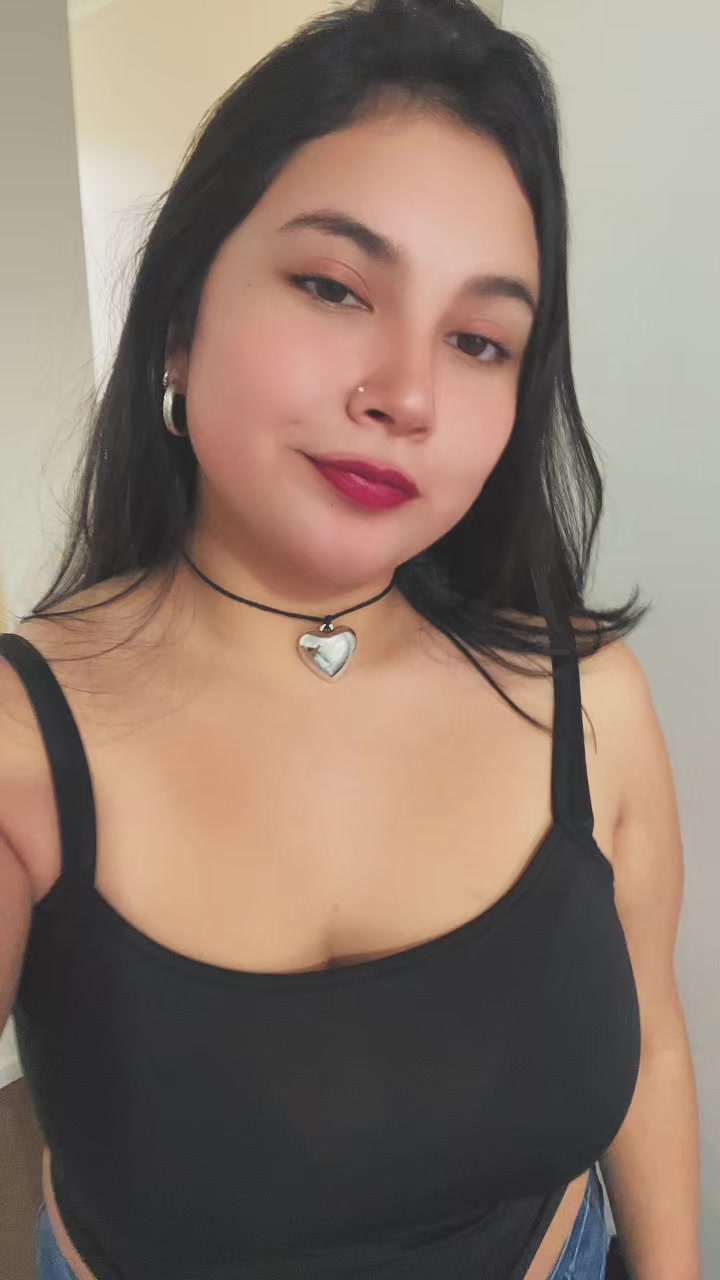 @valeee_rojas