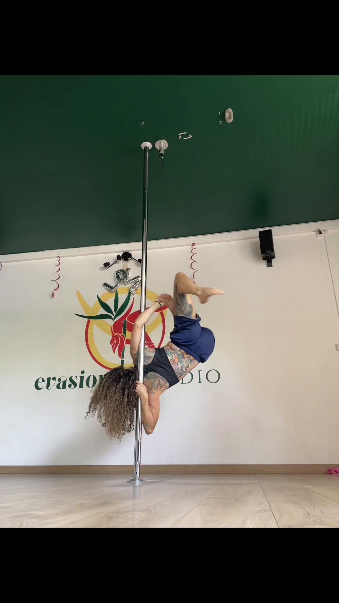 @Esmeralda_officiel