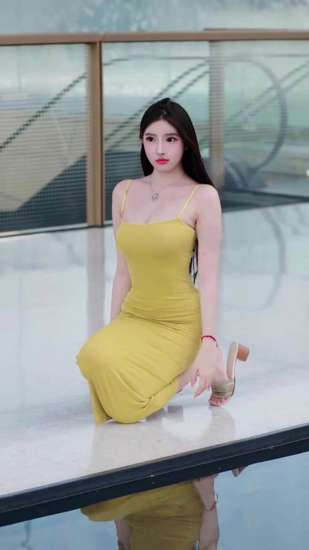 @Clara Dana