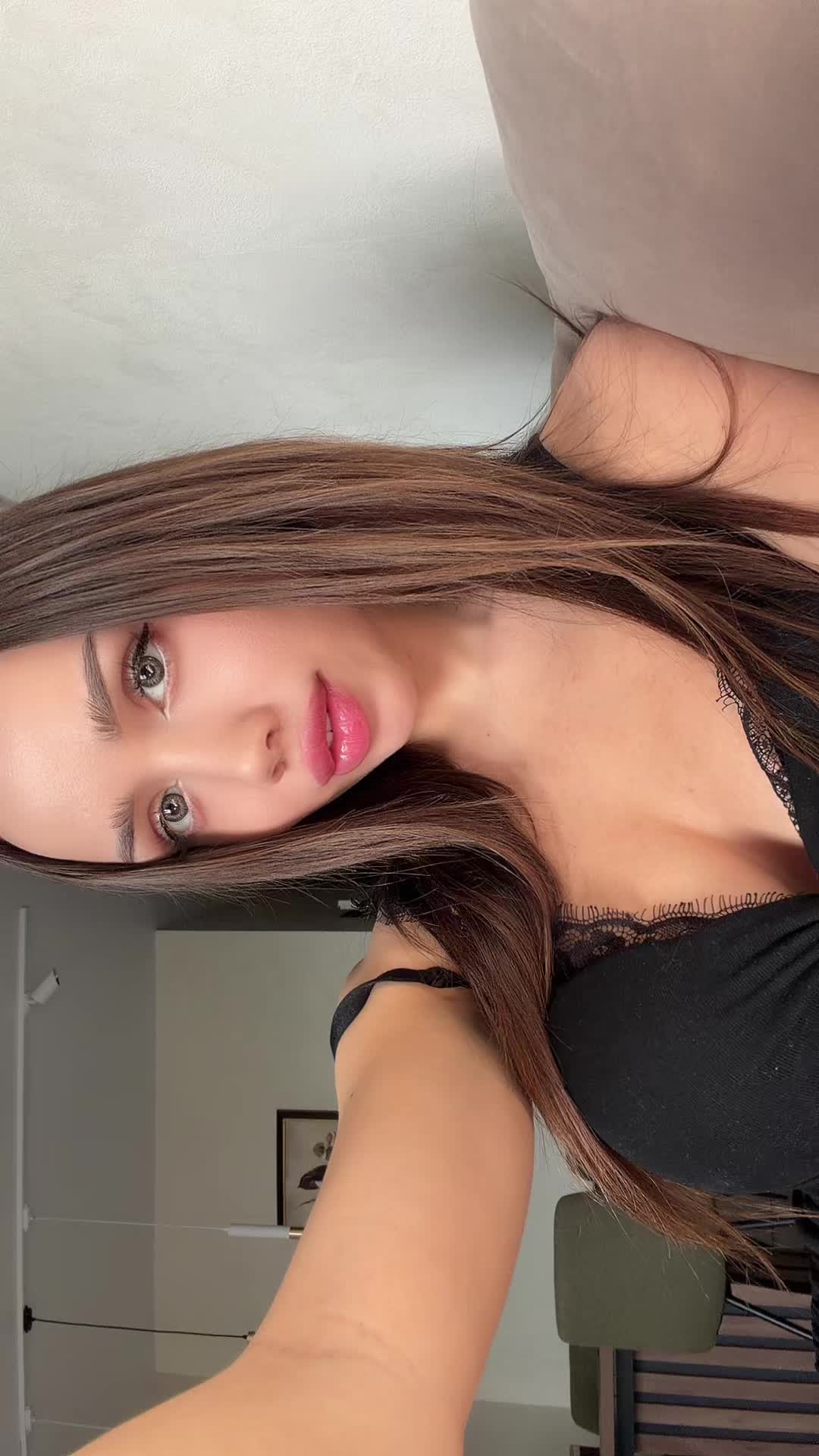 @attractiveniva