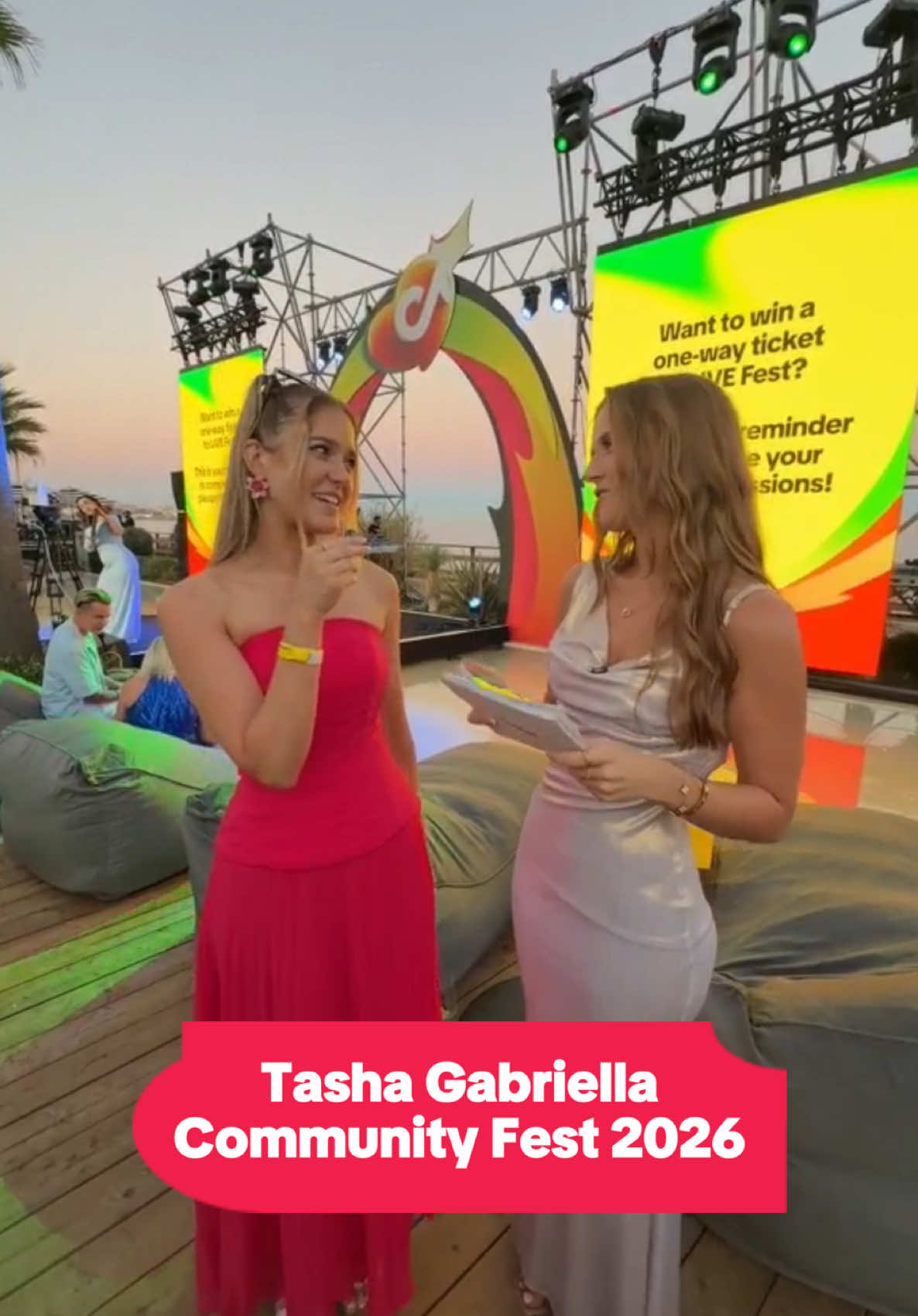 @TikTok LIVE UK