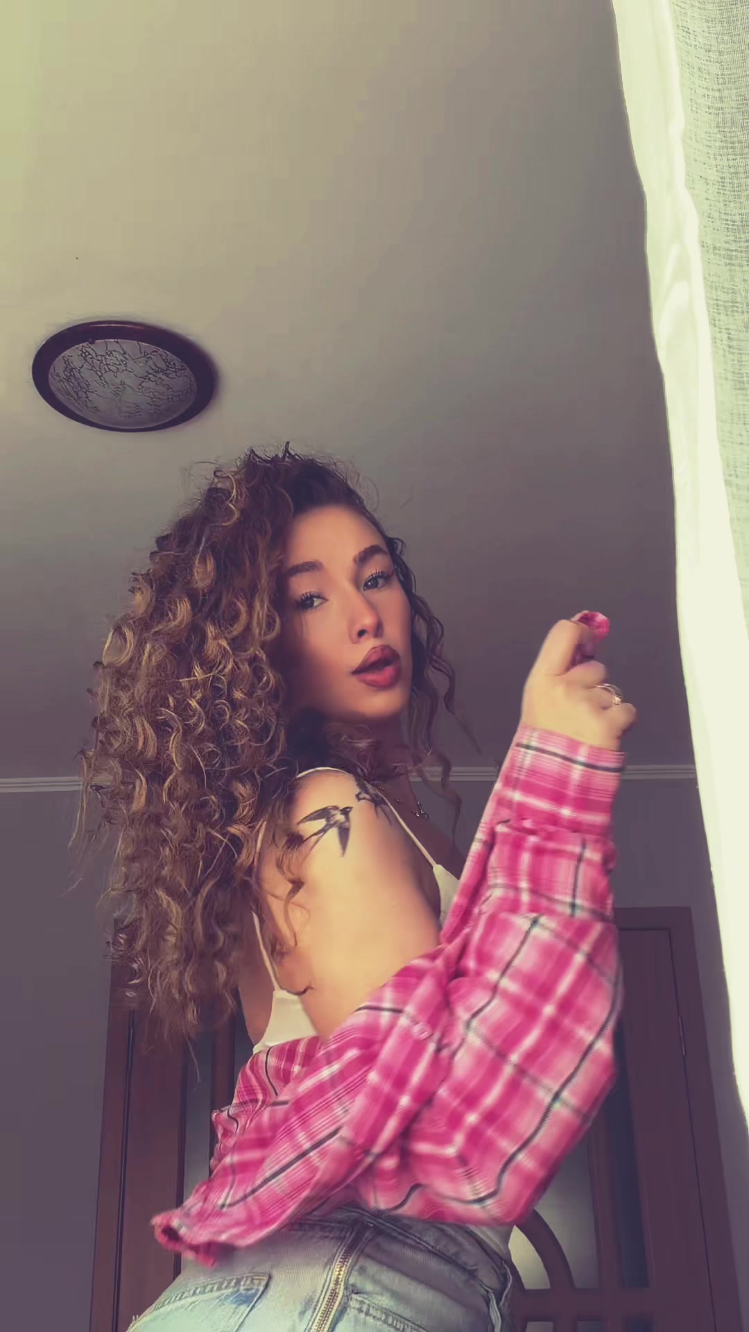 @Maraioana26