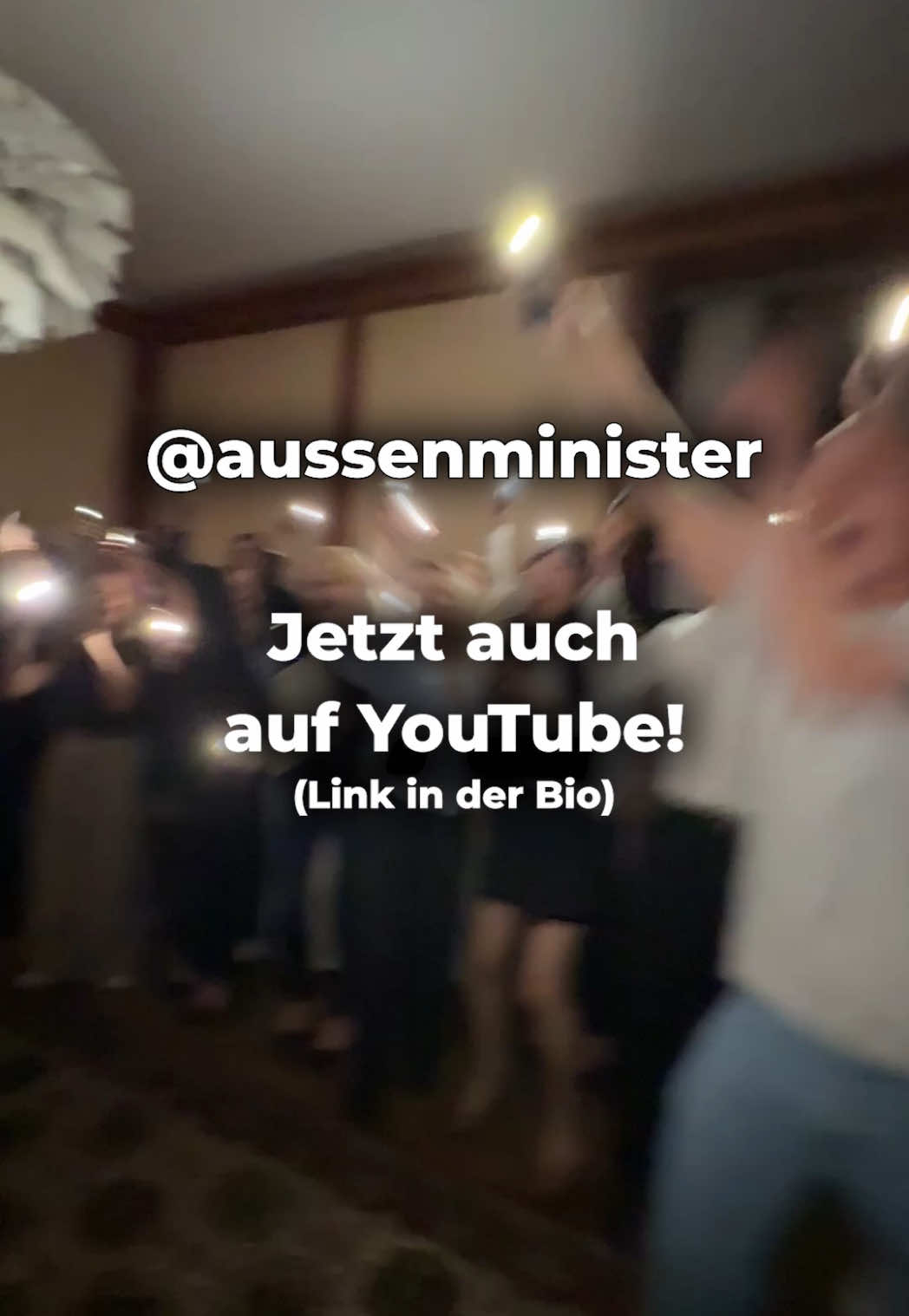 @Au&szlig;enminister und Team