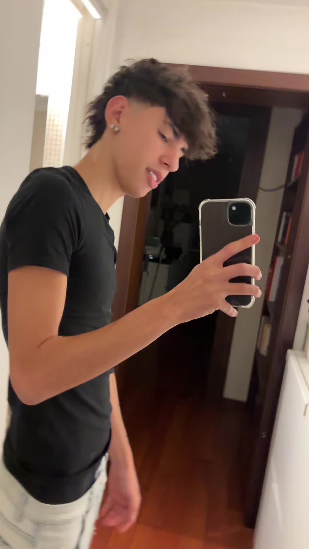 @🌪️