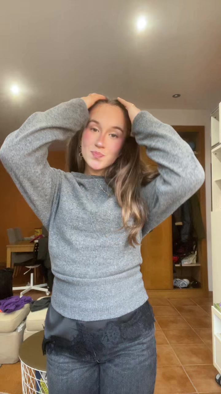 @aliciaamontenegroo