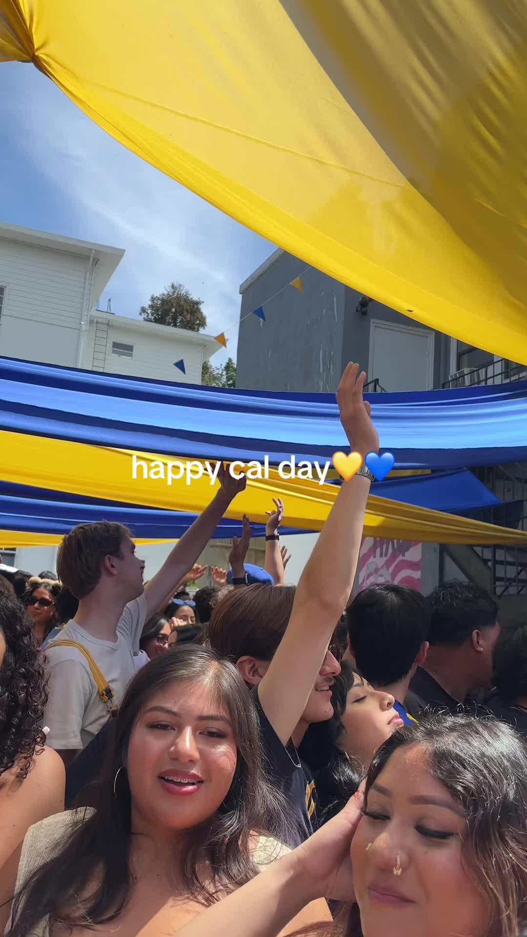 @ximena