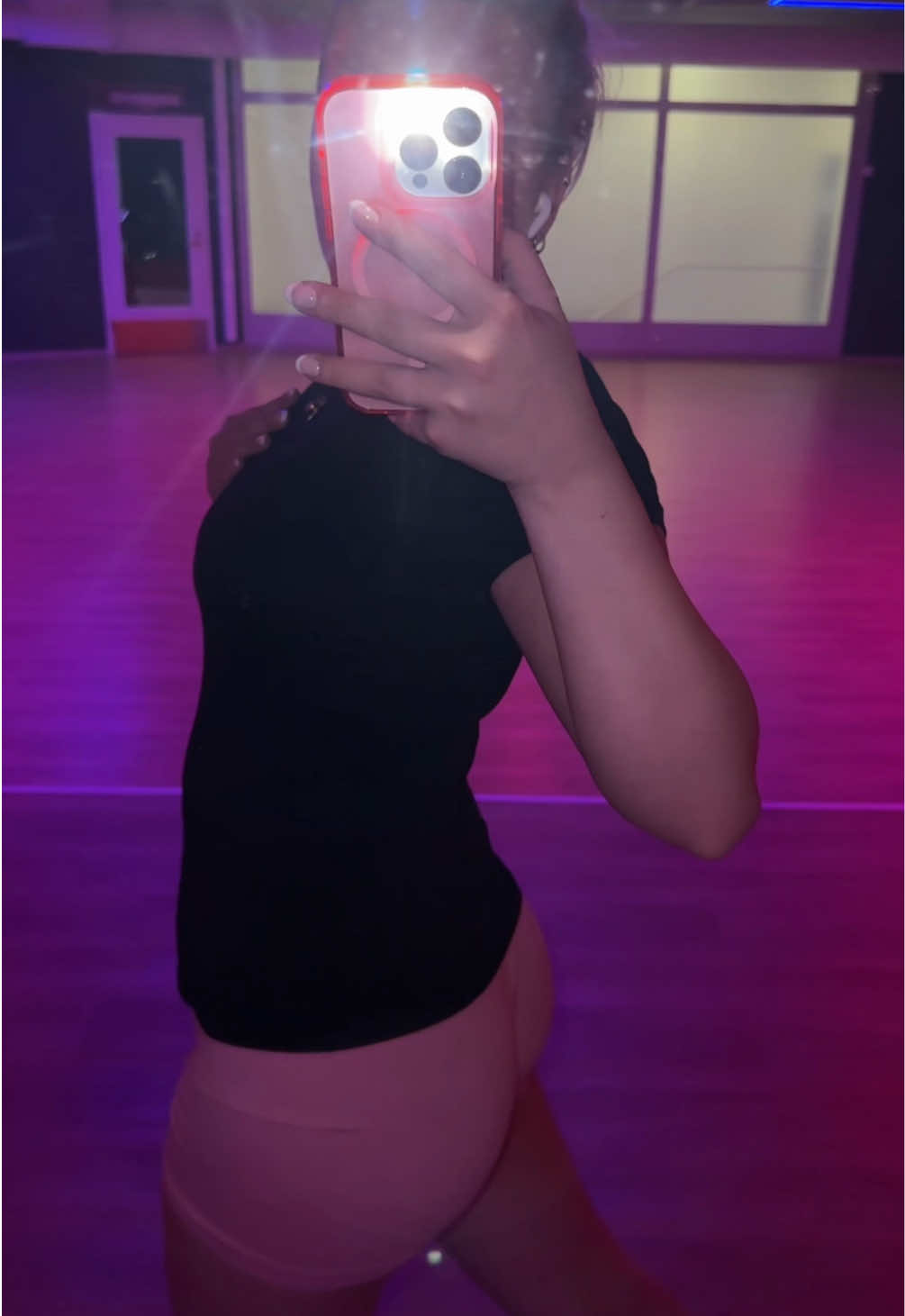 @𝓝𝓮𝓪