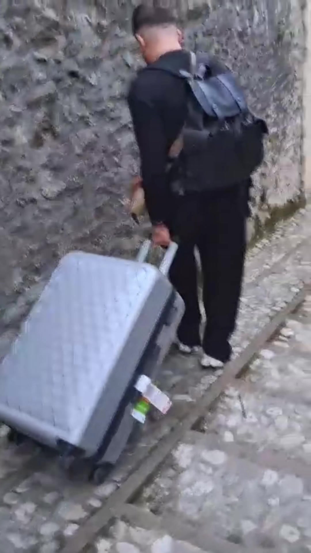 @Andrea Pittera