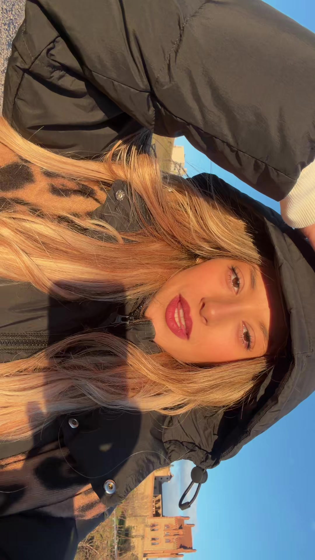 @Carlaaa._V
