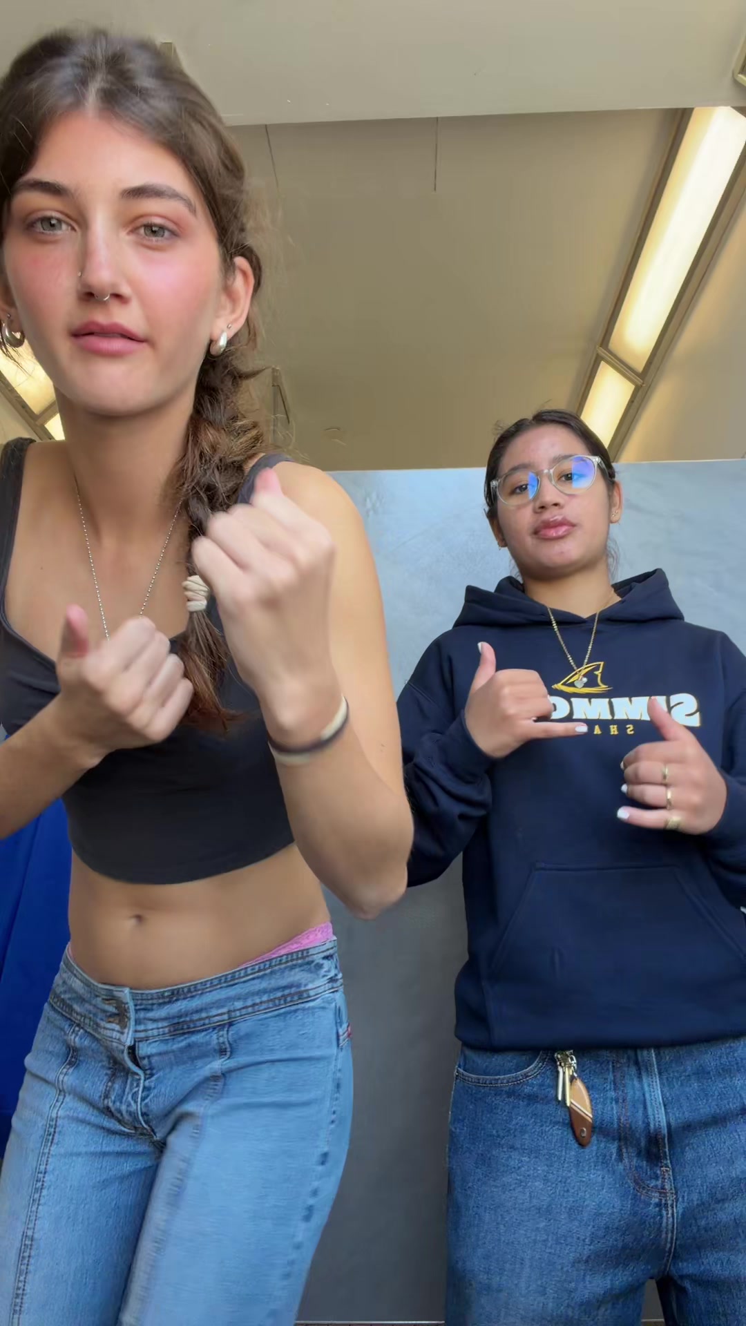 @clara