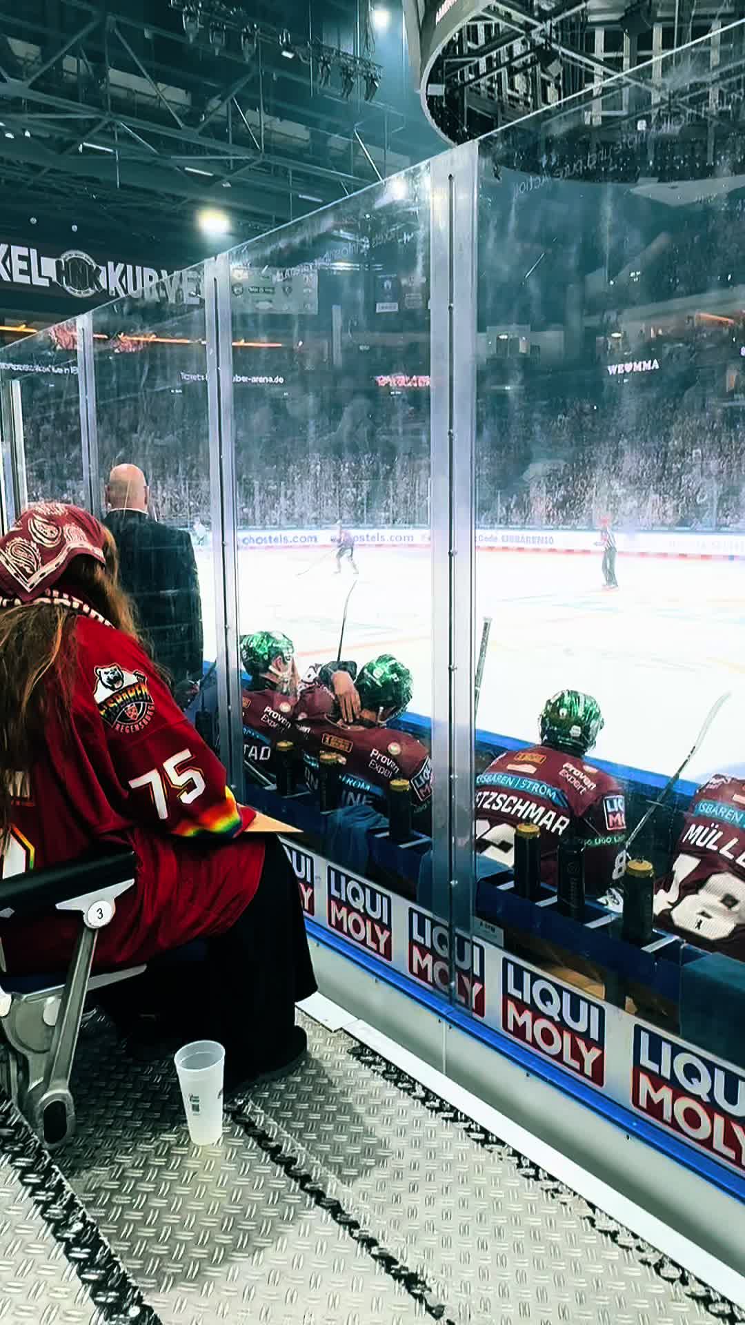 @IceHockeyNomad