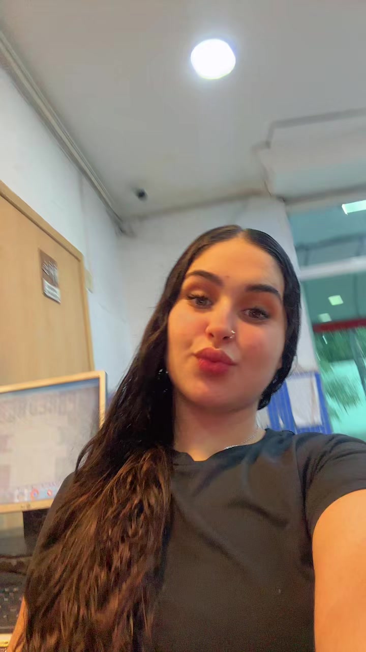 @Laura Galletta