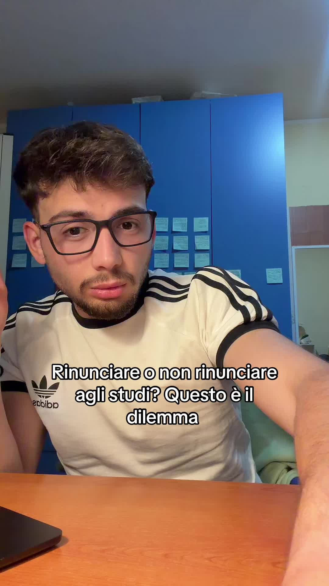 @andreeises
