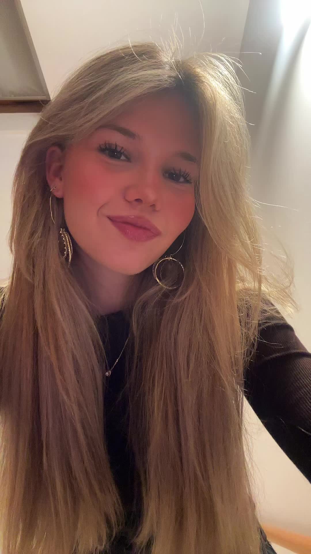 @CÈLIA BALLTONDRE